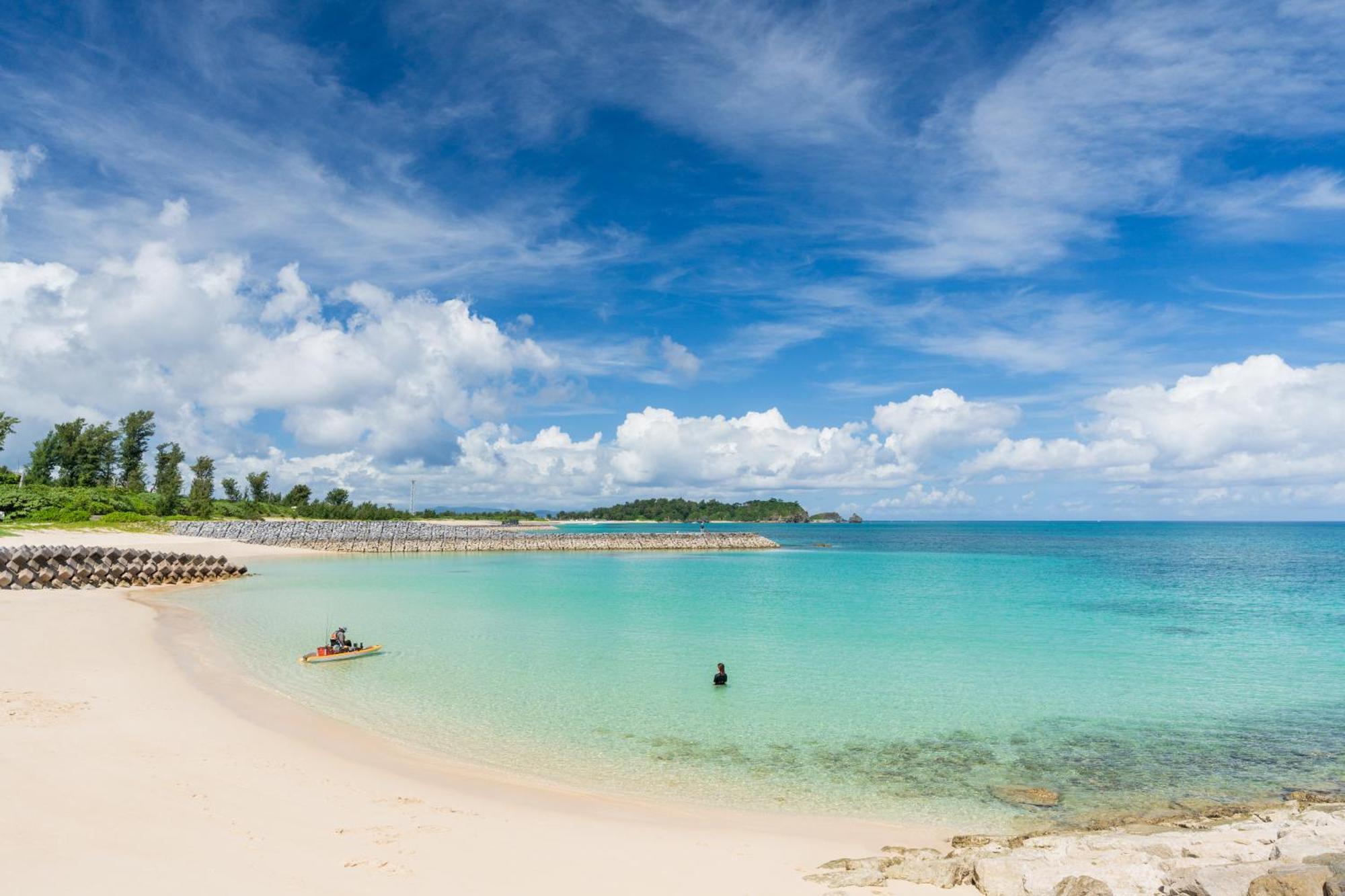 Ada Garden Hotel Okinawa Kunigami Esterno foto
