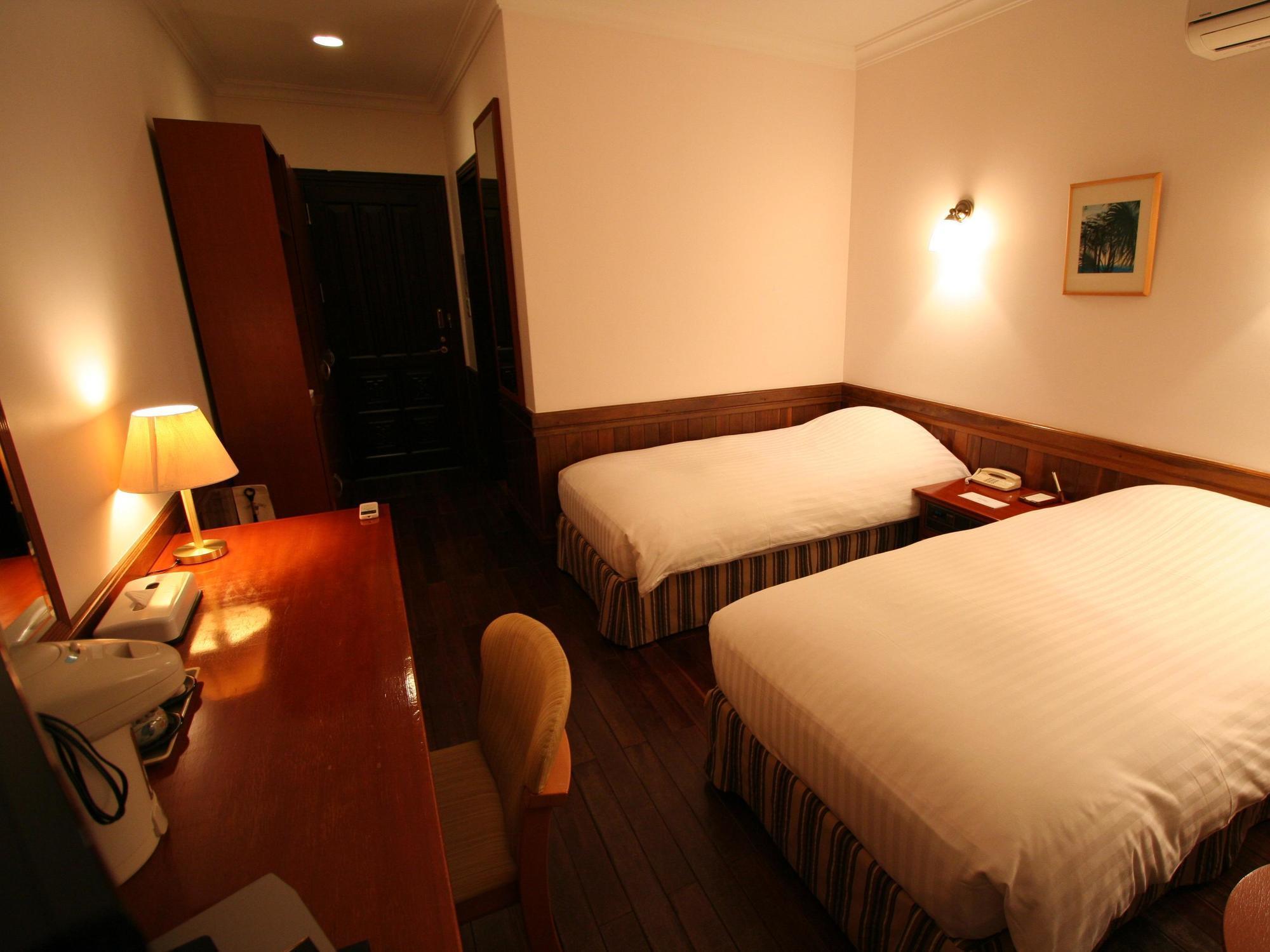 Ada Garden Hotel Okinawa Kunigami Esterno foto