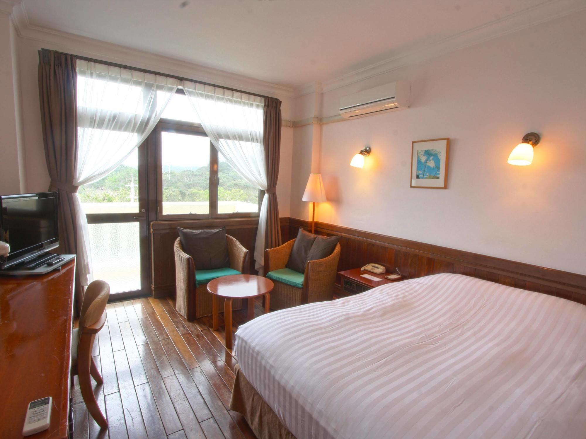 Ada Garden Hotel Okinawa Kunigami Esterno foto
